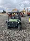 John Deere 825i