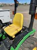 2011 John Deere 2320