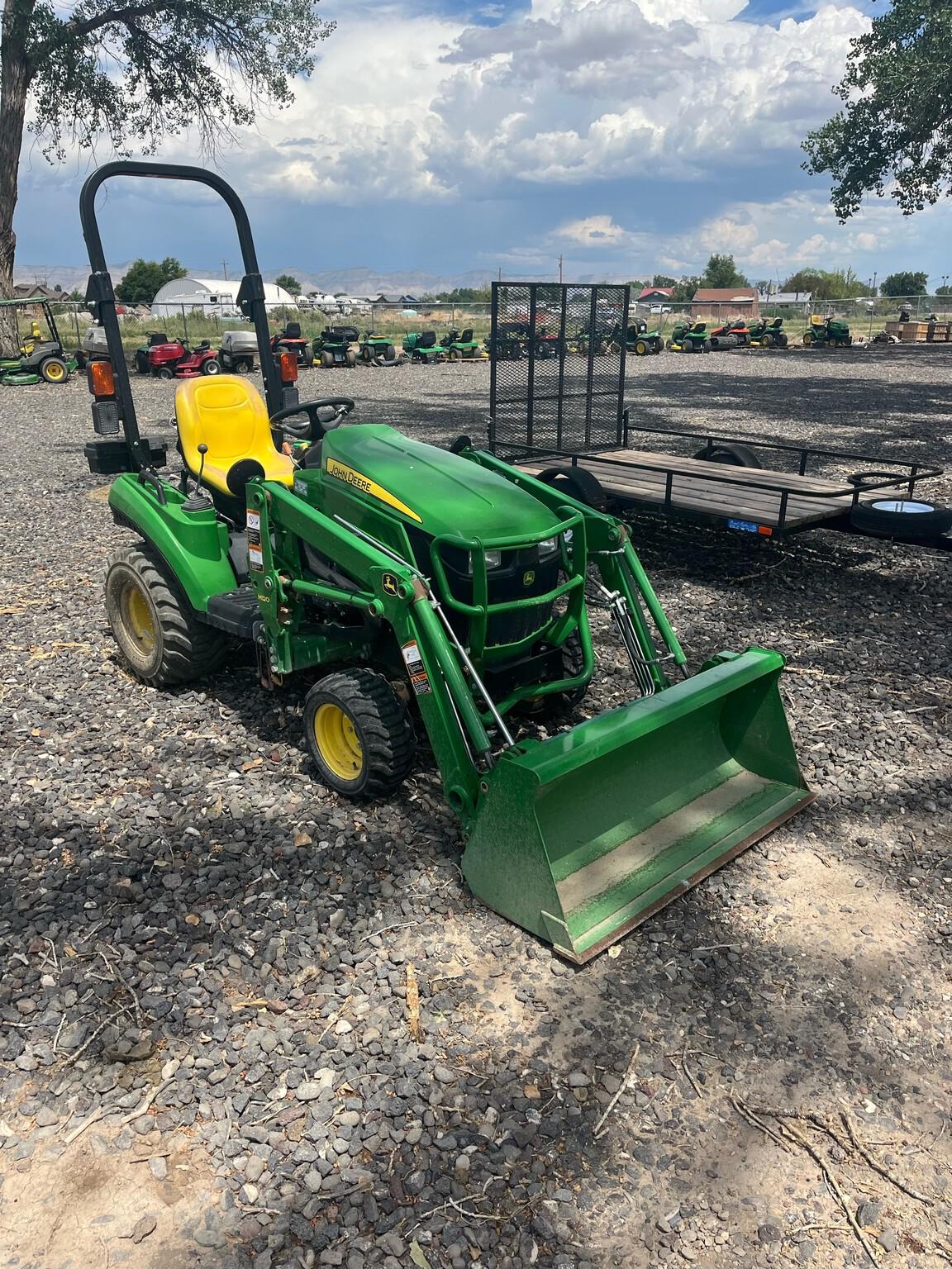 2016 John Deere 1023E