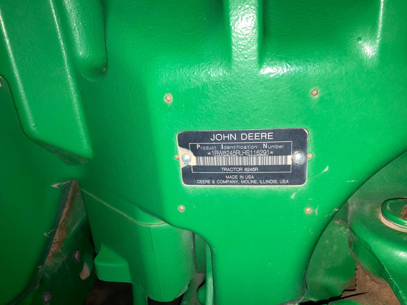 2017 John Deere 8245R