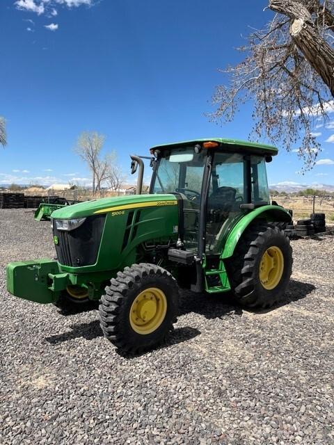 2014 John Deere 5100E