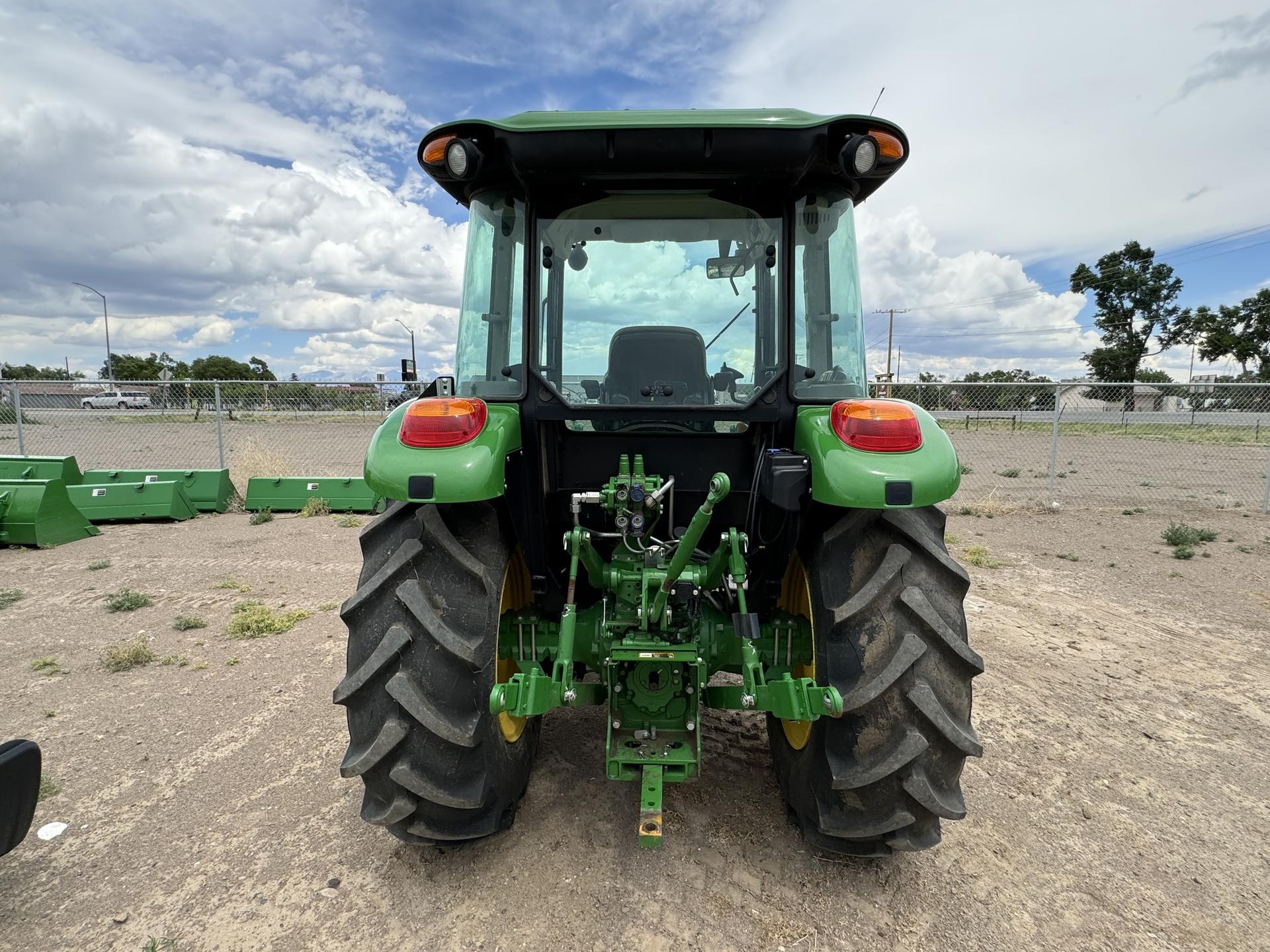 2022 John Deere 5090E