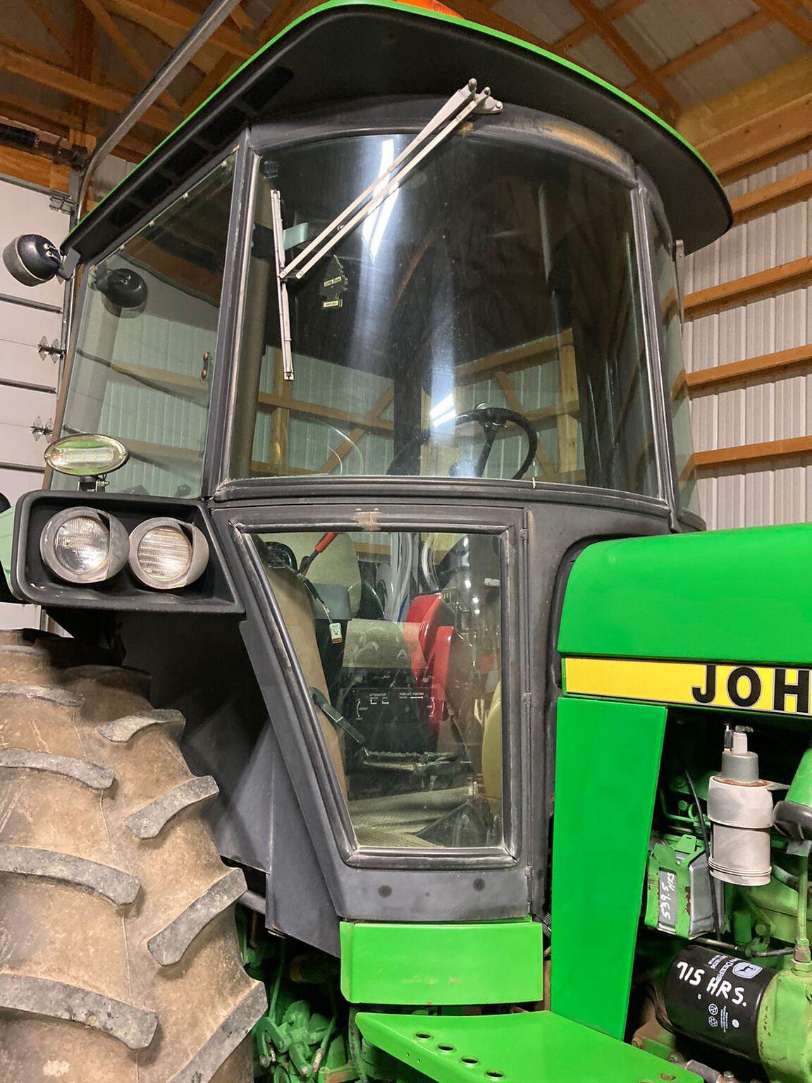 1984 John Deere 4450