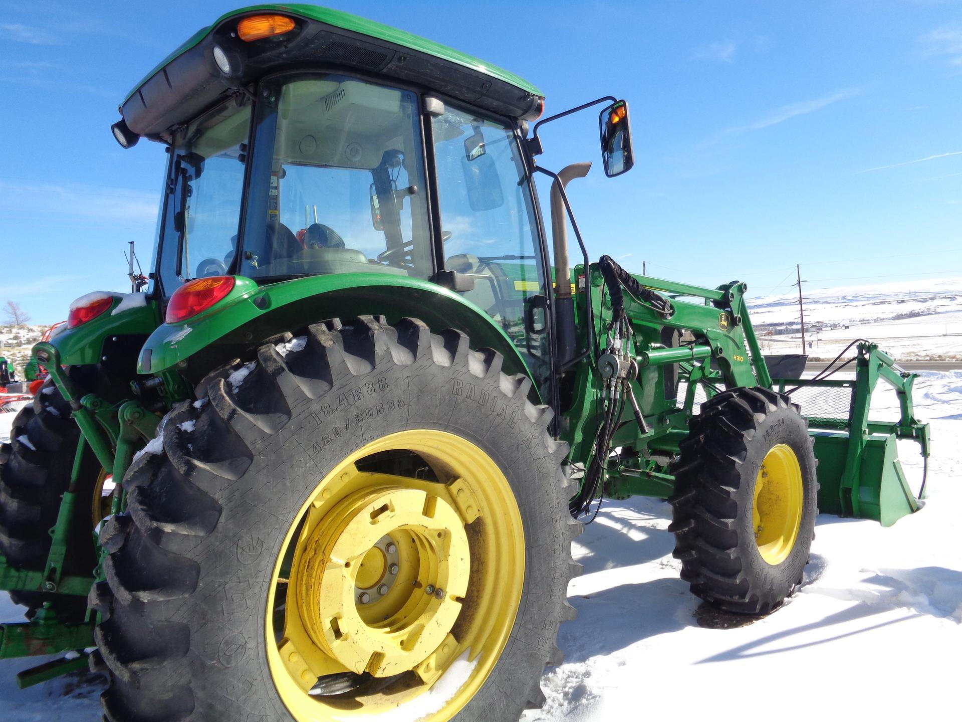 2013 John Deere 6115D Image