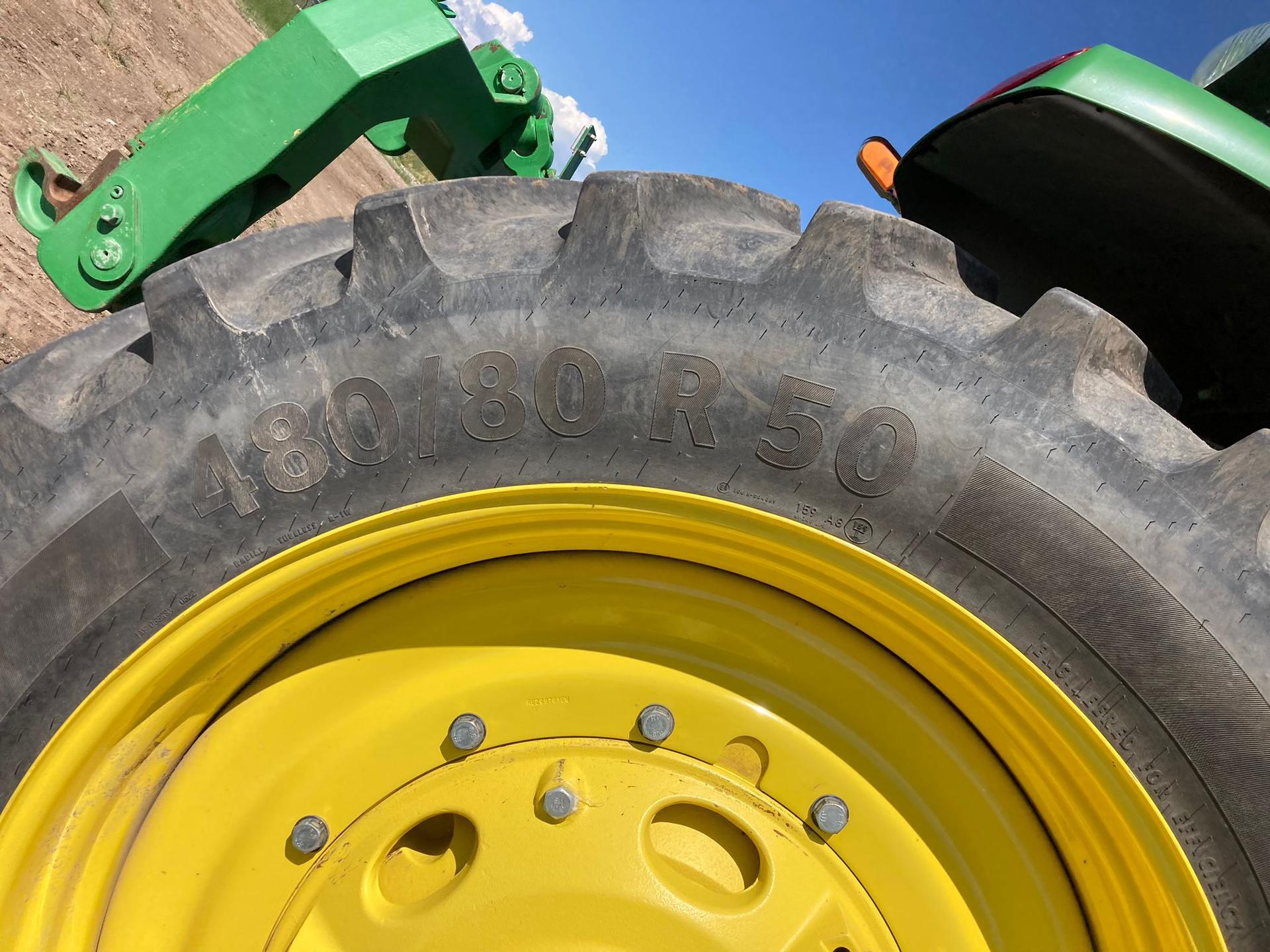 2019 John Deere 8245R