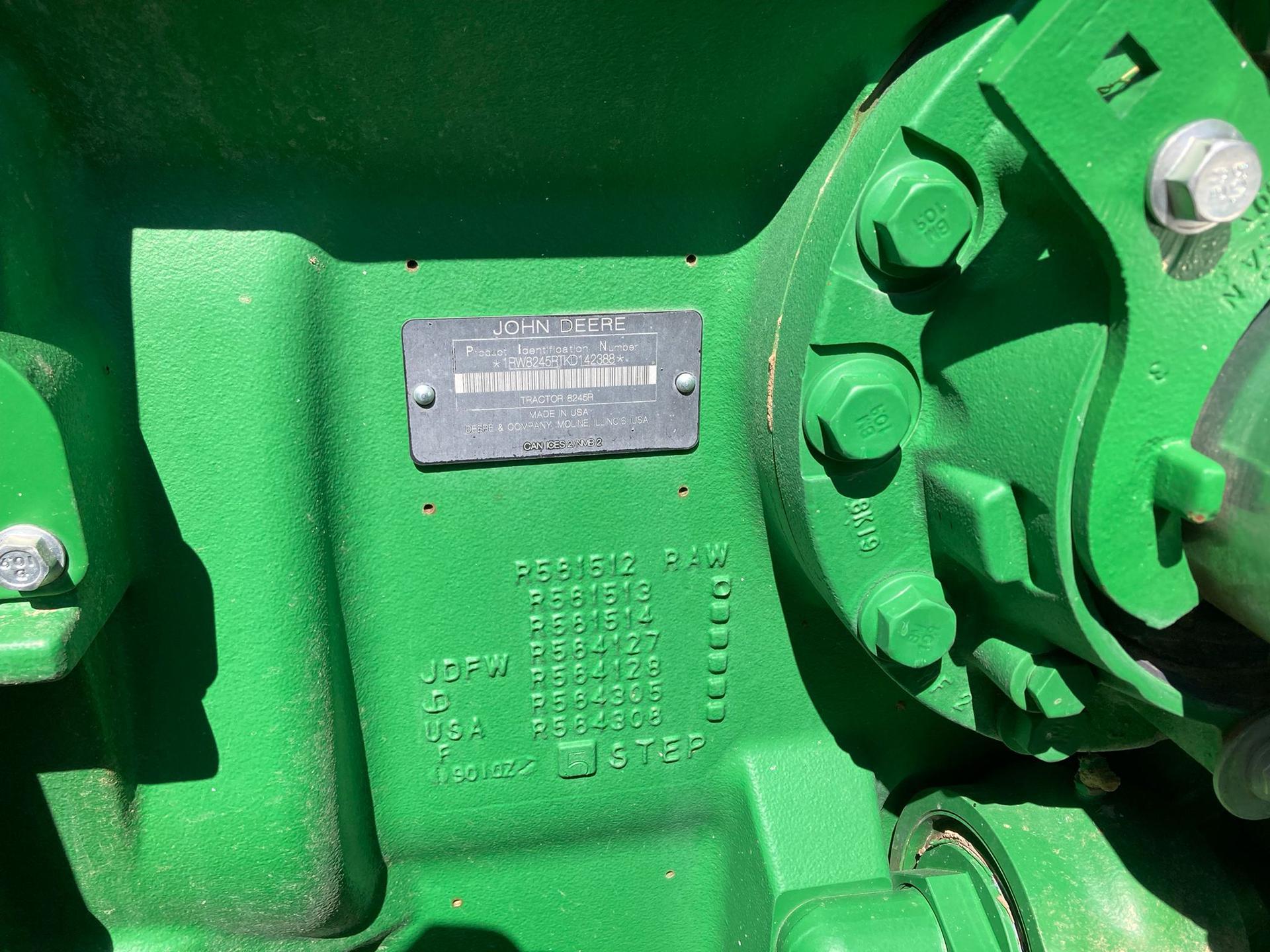 2019 John Deere 8245R