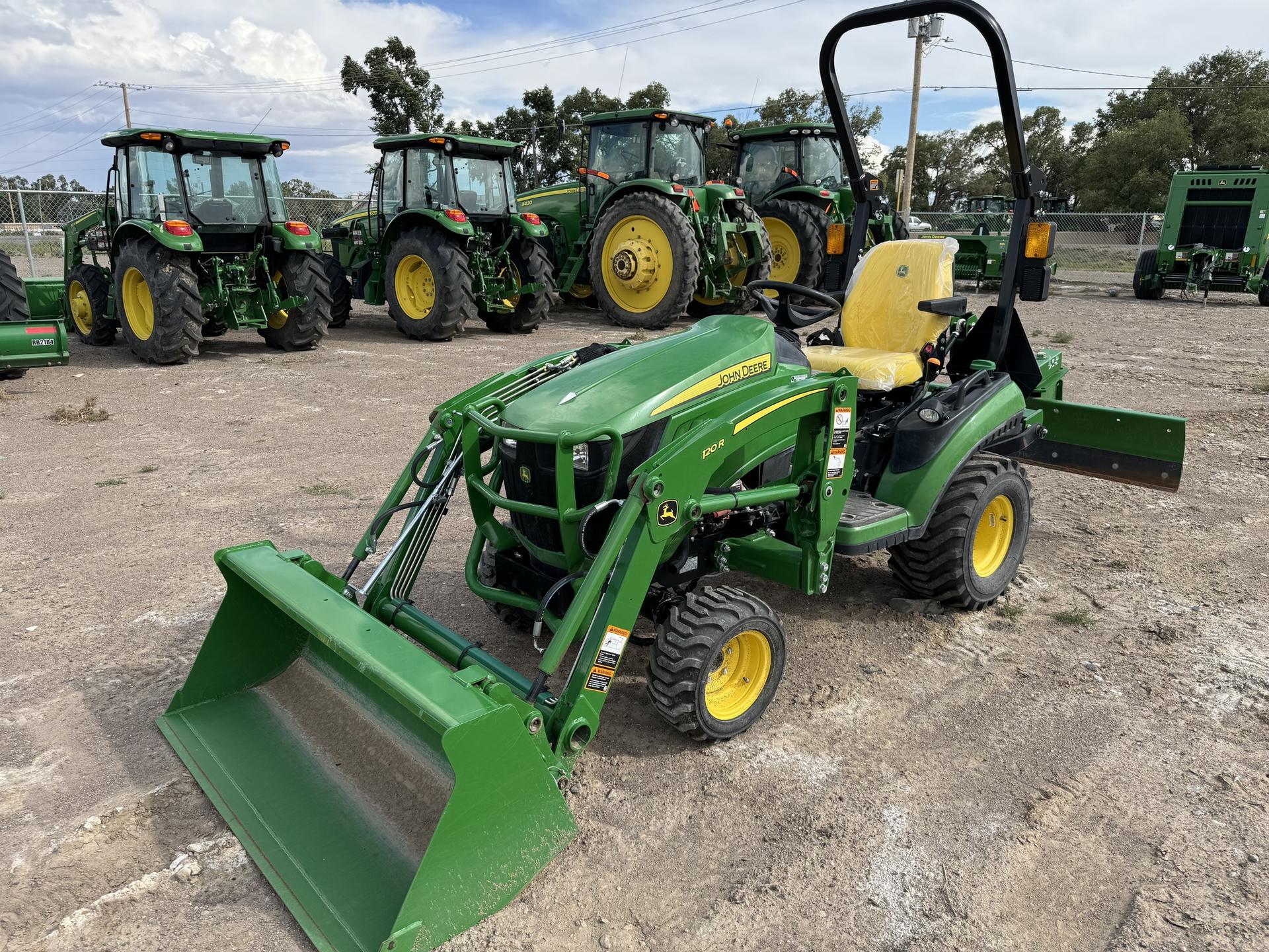 2020 John Deere 1025R