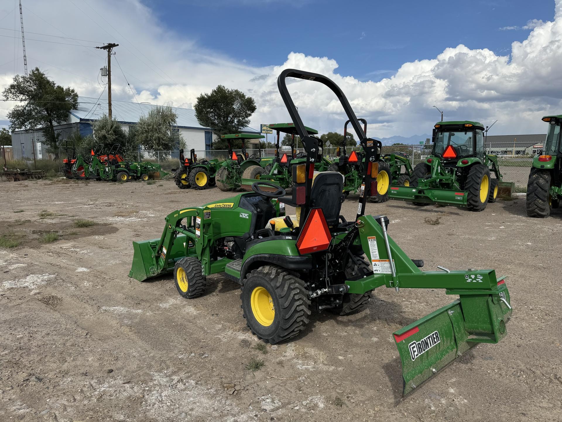 2020 John Deere 1025R