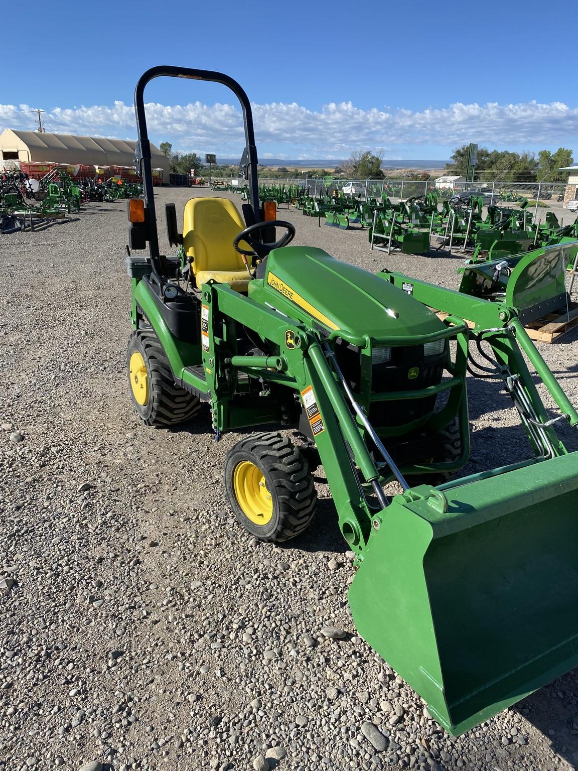 2013 John Deere 1025R