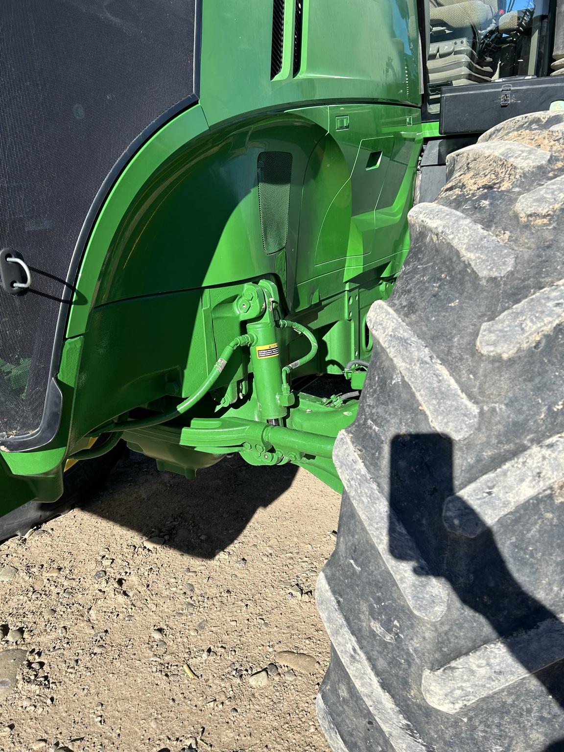 2017 John Deere 7270R Image