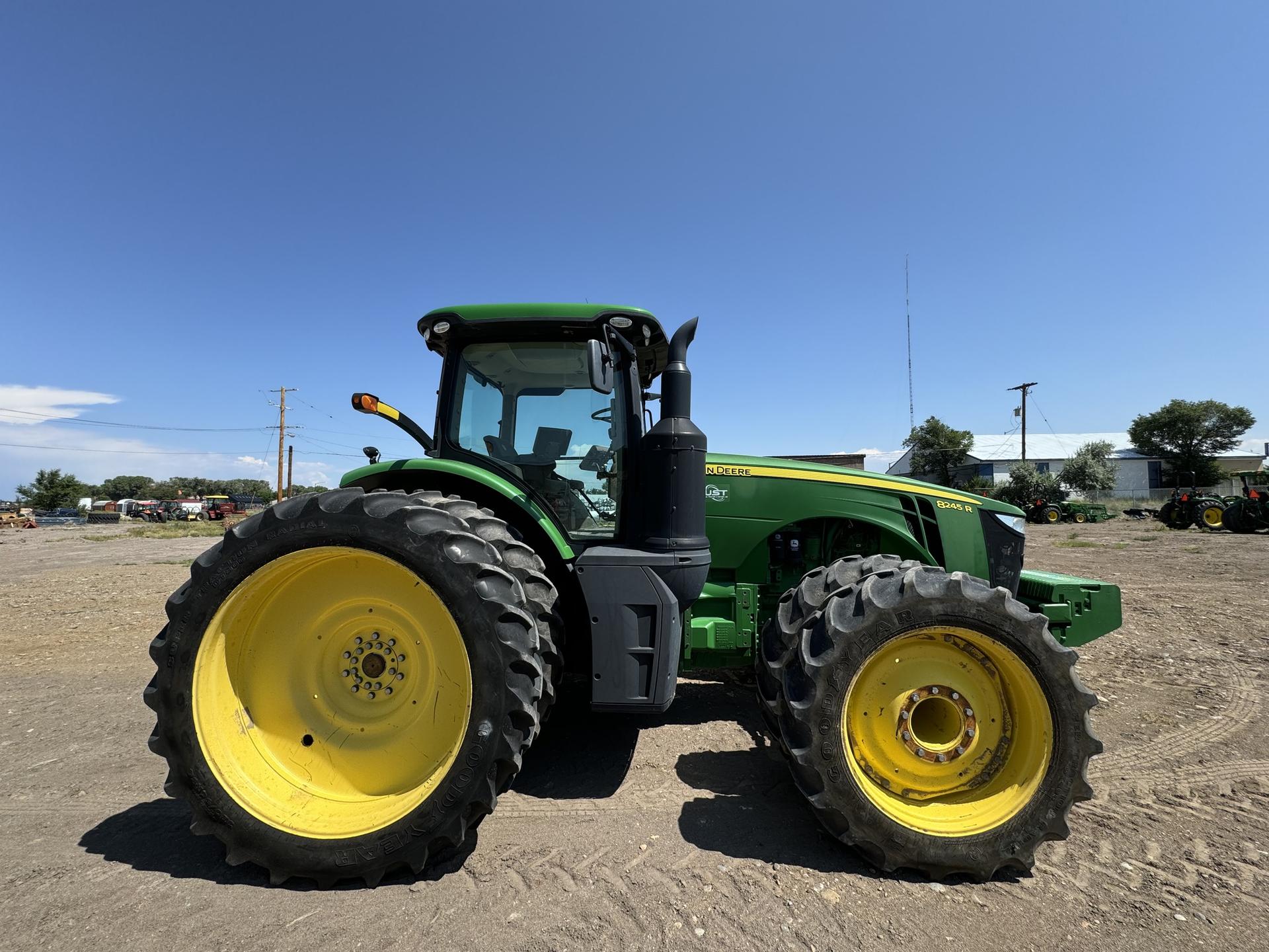 2016 John Deere 8245R Image