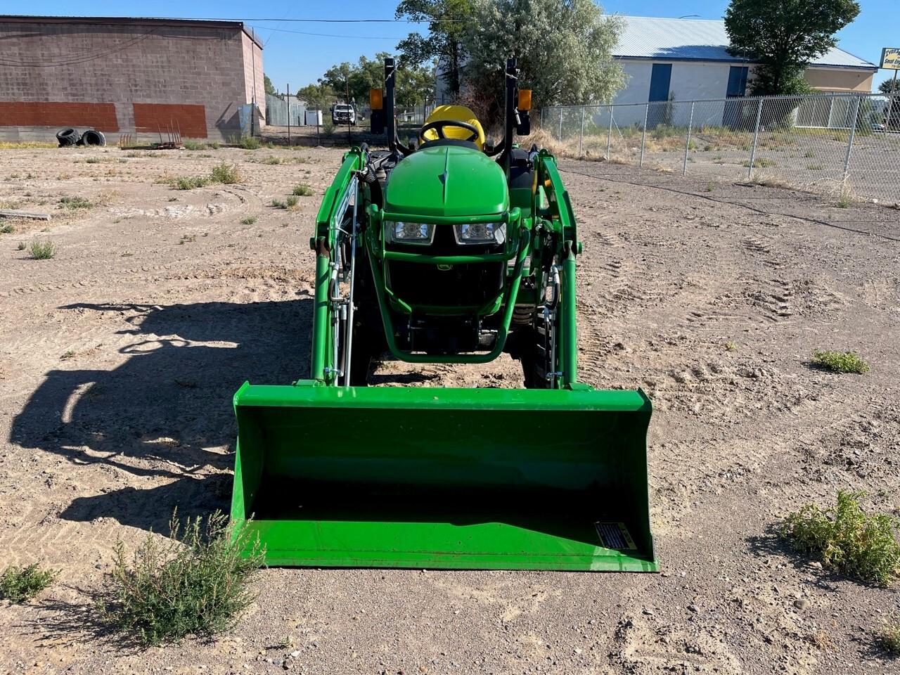 2021 John Deere 2032R