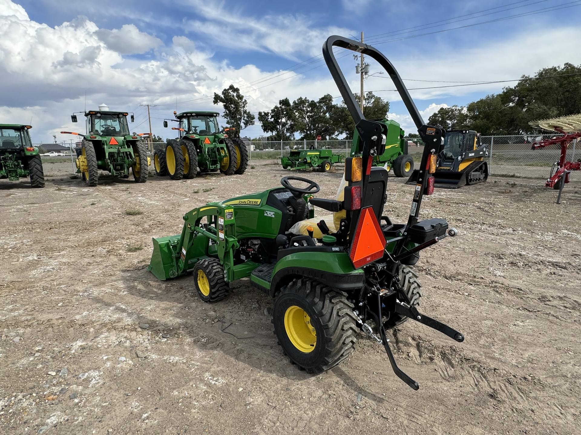 2021 John Deere 1025R