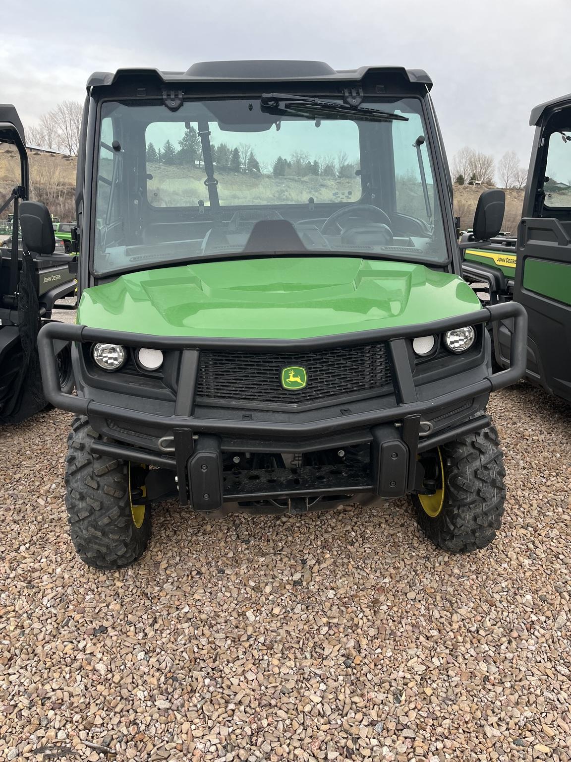 2024 John Deere XUV835M