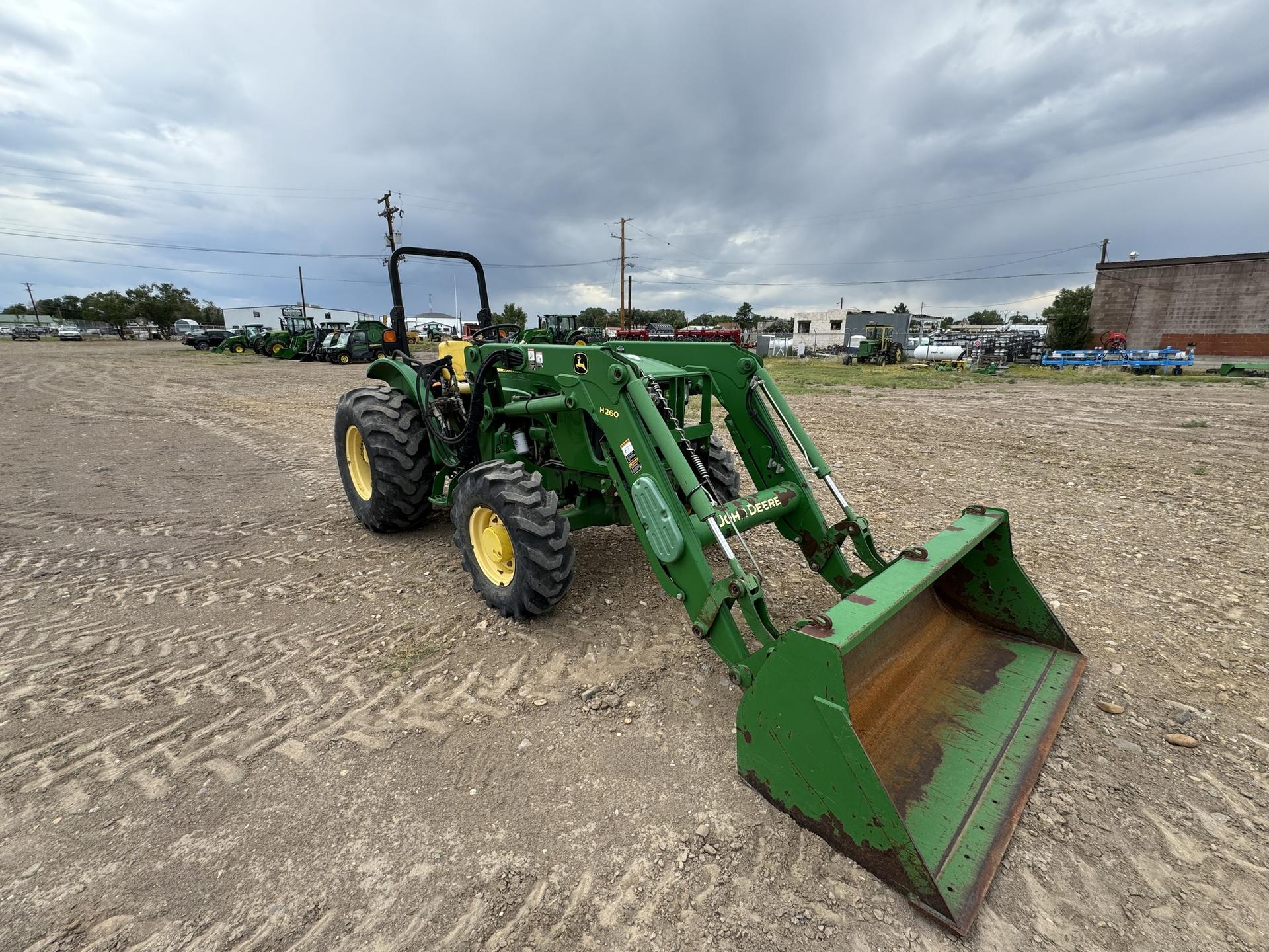 2012 John Deere 5093E