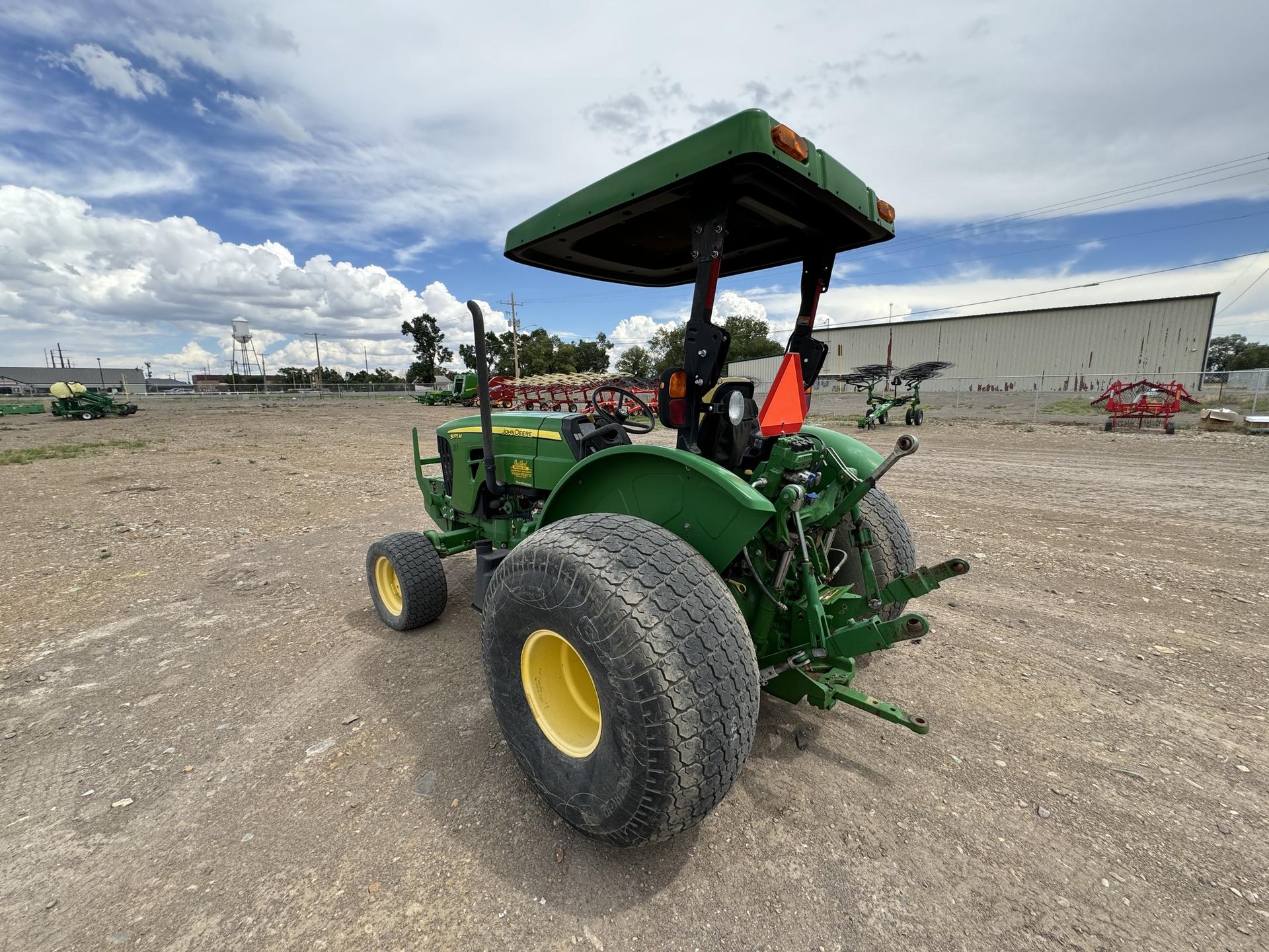 2012 John Deere 5075M