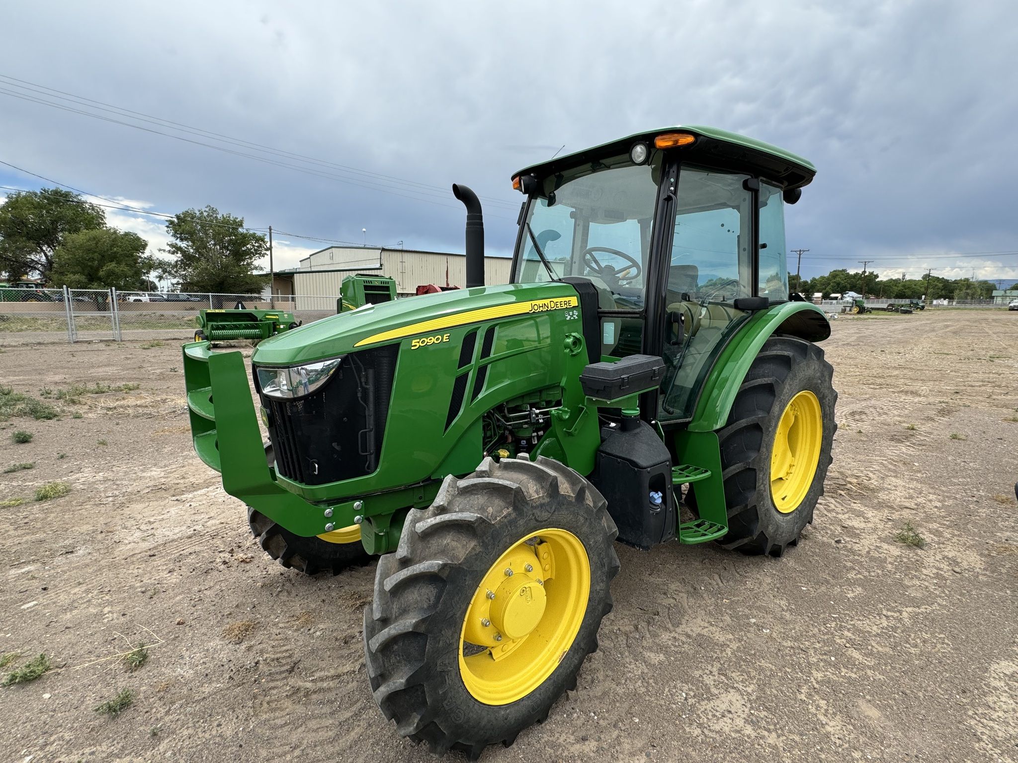 2022 John Deere 5090E Image