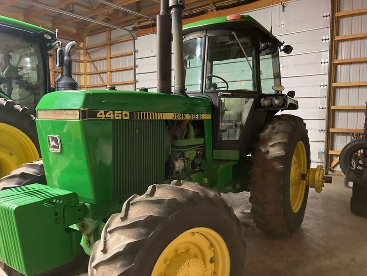 1984 John Deere 4450