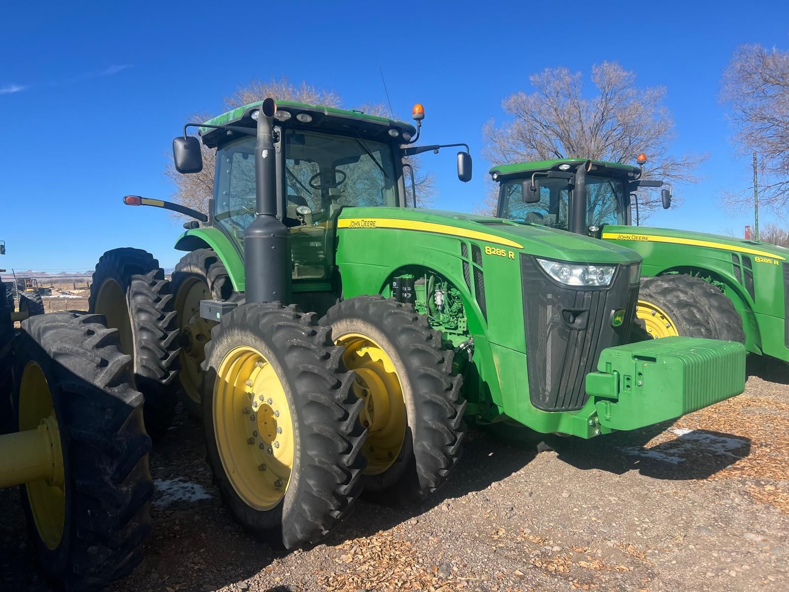 2011 John Deere 8285R Image